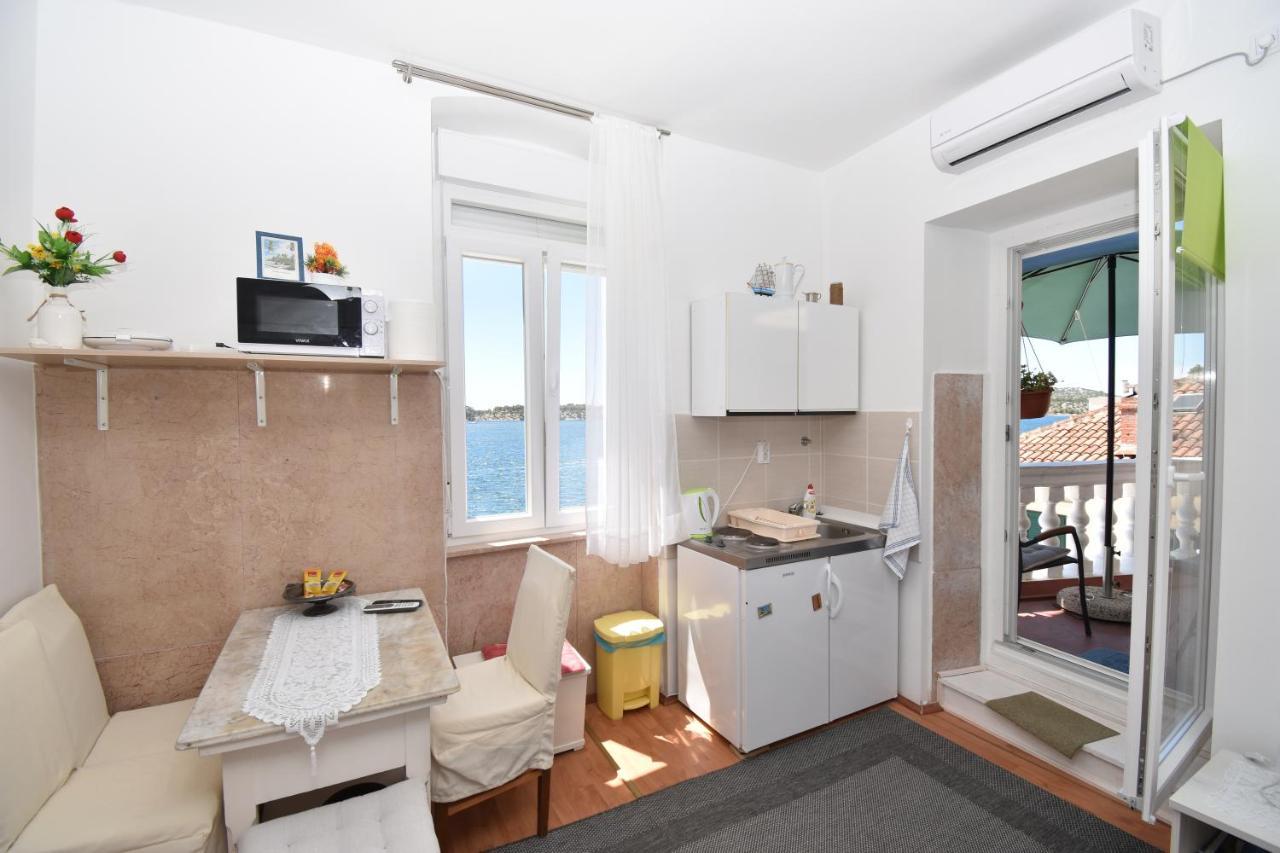 Apartmani Rina Sibenik Exterior photo