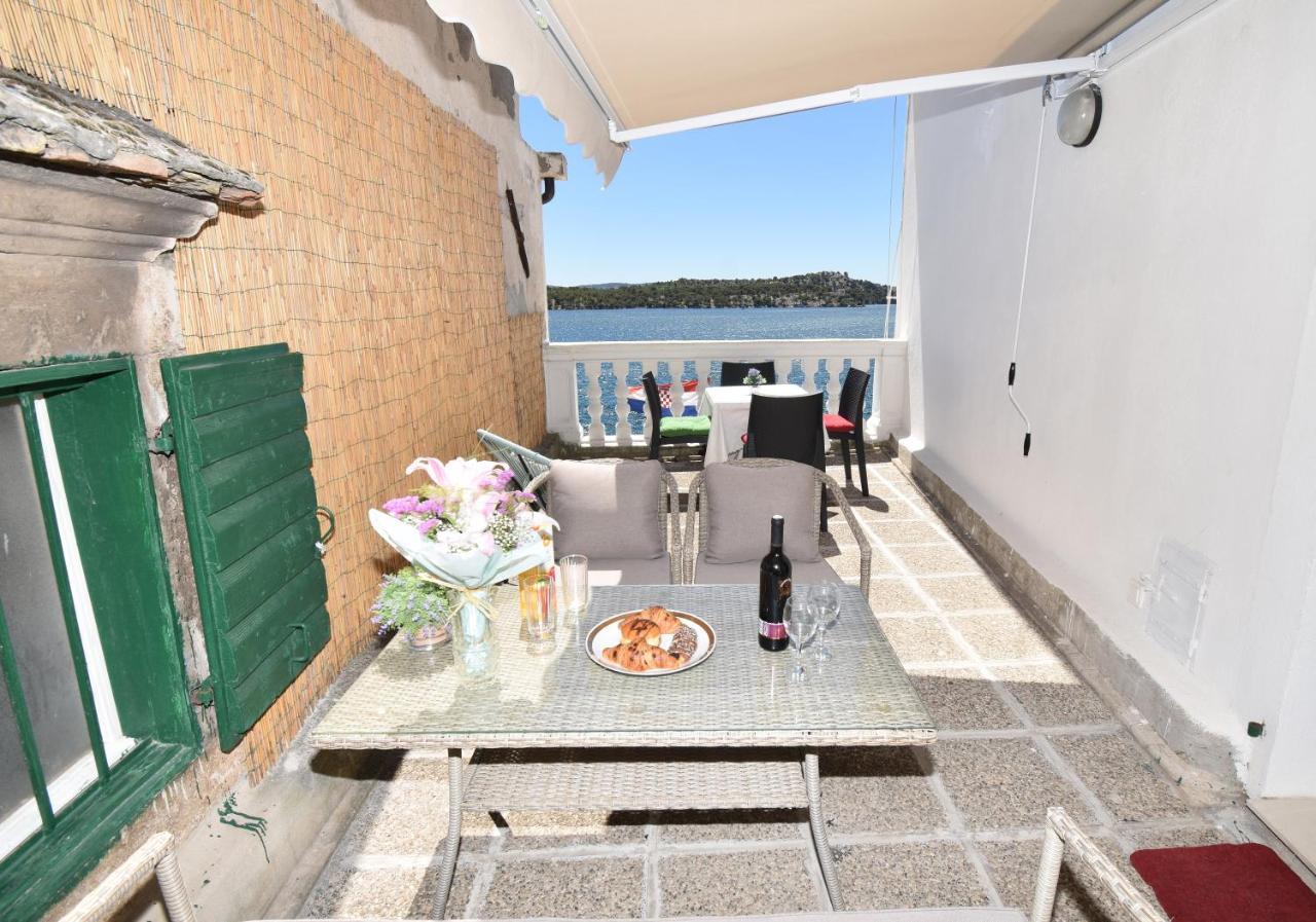Apartmani Rina Sibenik Exterior photo