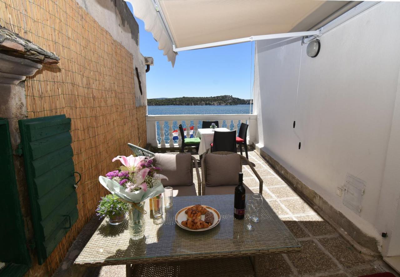 Apartmani Rina Sibenik Exterior photo