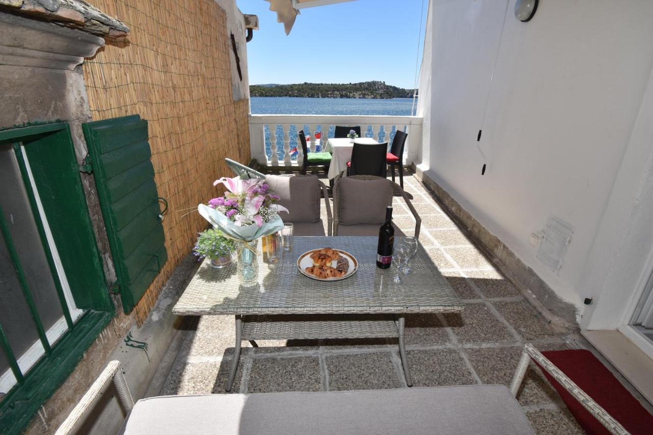Apartmani Rina Sibenik Exterior photo