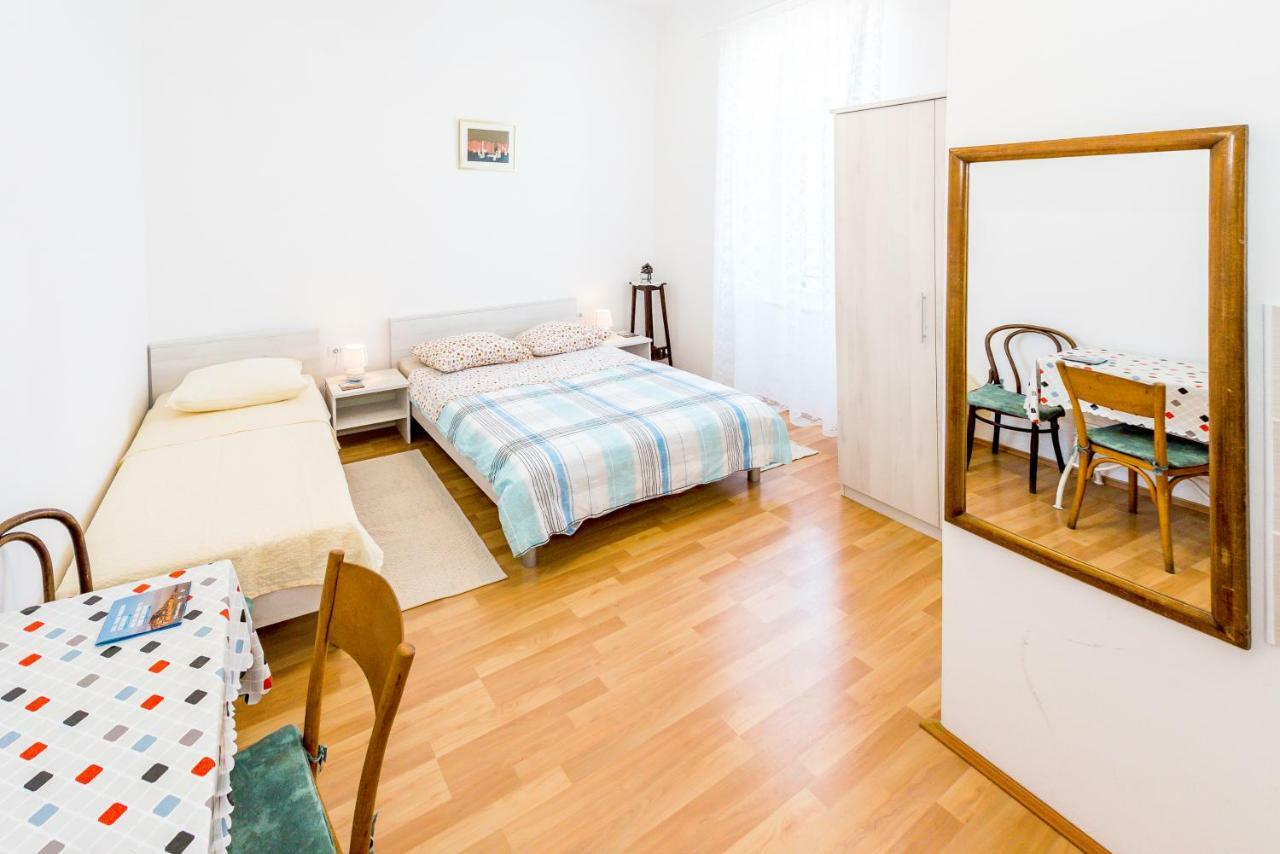 Apartmani Rina Sibenik Exterior photo