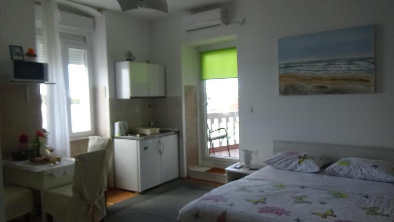 Apartmani Rina Sibenik Exterior photo