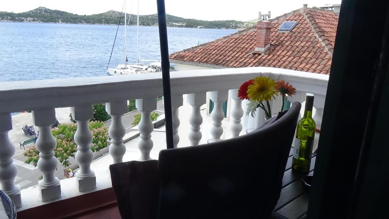 Apartmani Rina Sibenik Exterior photo